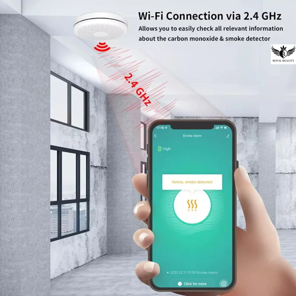 Smart smoke detector with Wi-Fi connection via 2.4 GHz displayed on a smartphone screen.